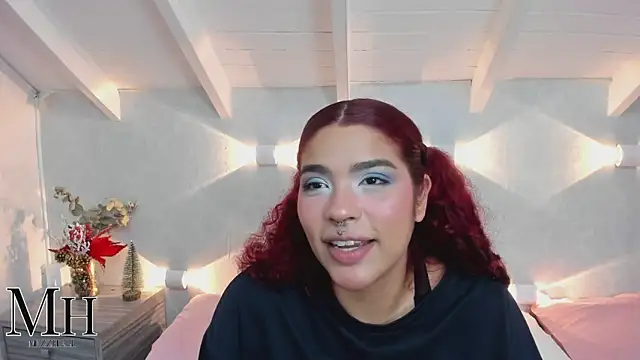 MizzHell online show from December 22, 4:09 am