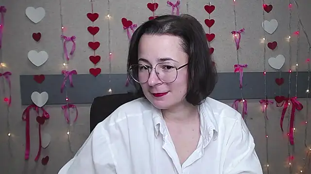 Snapshot of MarieSho chatting on February 4, 9:10 pm MarieSho online show from February 4, 9:10 pm