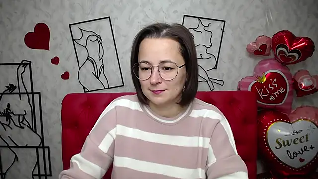 Snapshot of MarieSho chatting on February 20, 6:02 pm MarieSho online show from February 20, 6:02 pm