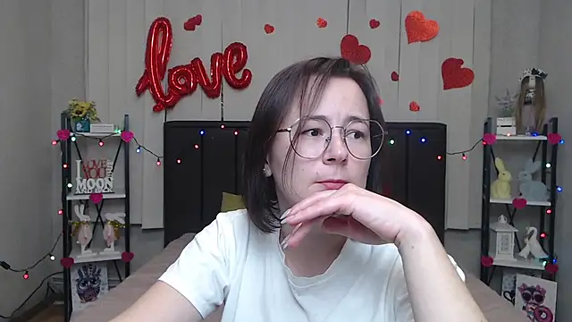 Snapshot of MarieSho chatting on March 15, 12:25 am MarieSho online show from March 15, 12:25 am