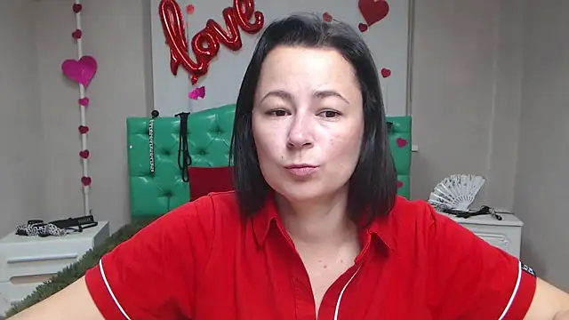 Snapshot of MarieSho chatting on September 10, 6:13 am MarieSho online show from September 10, 6:13 am