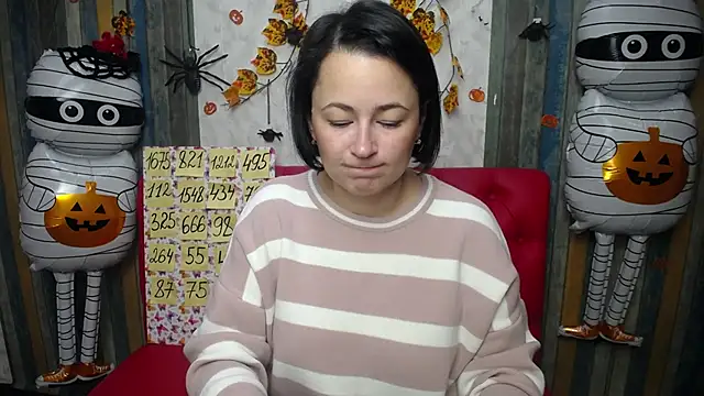 Snapshot of MarieSho chatting on November 6, 7:09 am MarieSho online show from November 6, 7:09 am