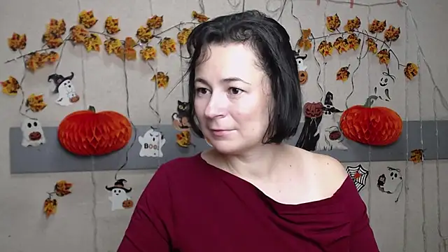 Snapshot of MarieSho chatting on November 18, 7:13 am MarieSho online show from November 18, 7:13 am