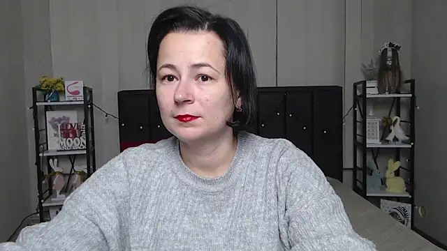 Snapshot of MarieSho chatting on November 21, 7:29 am MarieSho online show from November 21, 7:29 am