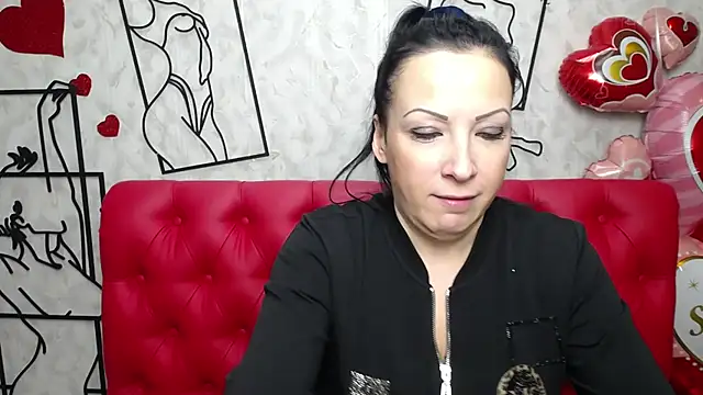 Snapshot of ElizabethSho chatting on March 16, 9:16 pm ElizabethSho online show from March 16, 9:16 pm