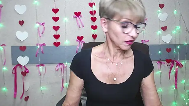 EllaBonito online show from February 3, 6:24 am