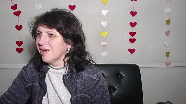 LuciaMii online show from February 12, 12:16 am