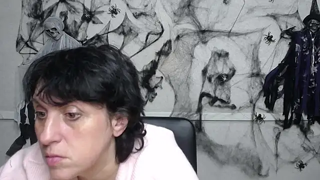 LuciaMii online show from October 22, 5:02 pm