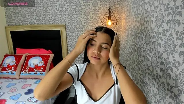 Snapshot of TATIGOLD2 chatting on December 9, 12:30 pm TATIGOLD2 online show from December 9, 12:30 pm