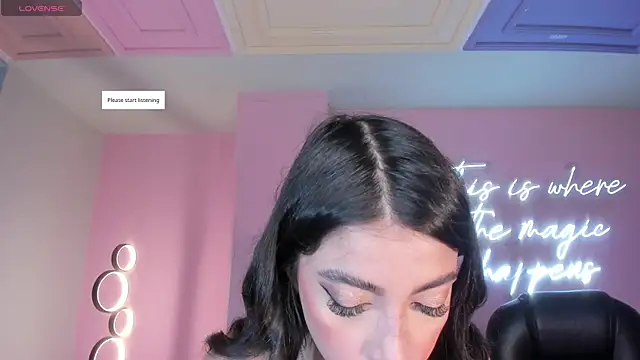 Snapshot of ValeriaVelvet chatting on June 6, 11:59 am ValeriaVelvet online show from June 6, 11:59 am