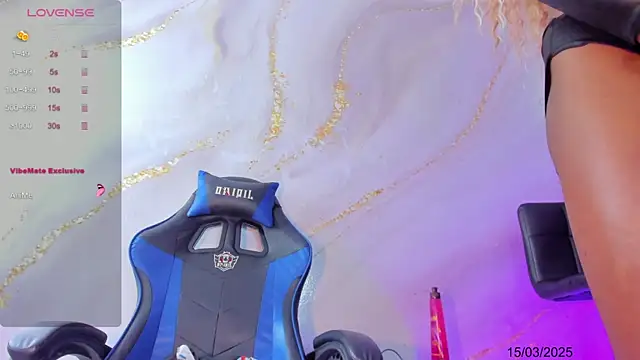 Snapshot of Karla-Ebony chatting on March 15, 1:40 pm Karla-Ebony online show from March 15, 1:40 pm