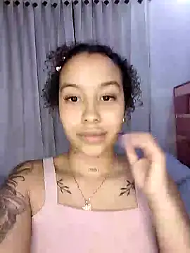 Snapshot of MarieLeon chatting on March 6, 4:41 am MarieLeon online show from March 6, 4:41 am