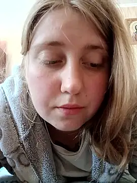 Snapshot of AnastasiaSky19 chatting on May 14, 10:33 am AnastasiaSky19 online show from May 14, 10:33 am