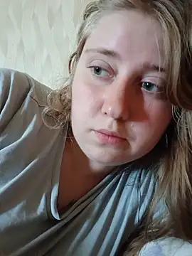 Snapshot of AnastasiaSky19 chatting on May 18, 8:42 am AnastasiaSky19 online show from May 18, 8:42 am