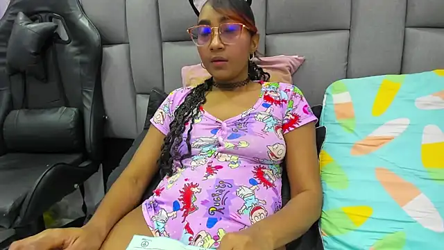 Snapshot of MurphyAngelina chatting on November 11, 2:44 am MurphyAngelina online show from November 11, 2:44 am