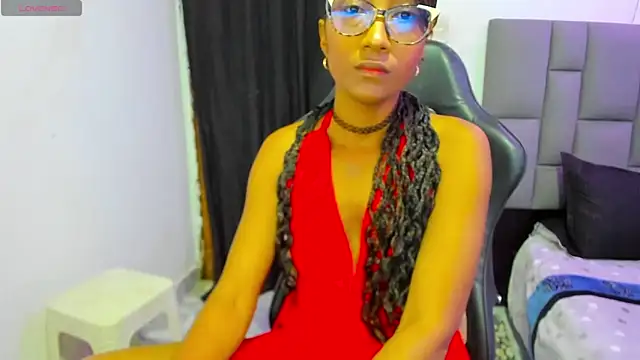 Snapshot of MurphyAngelina chatting on July 1, 3:19 am MurphyAngelina online show from July 1, 3:19 am