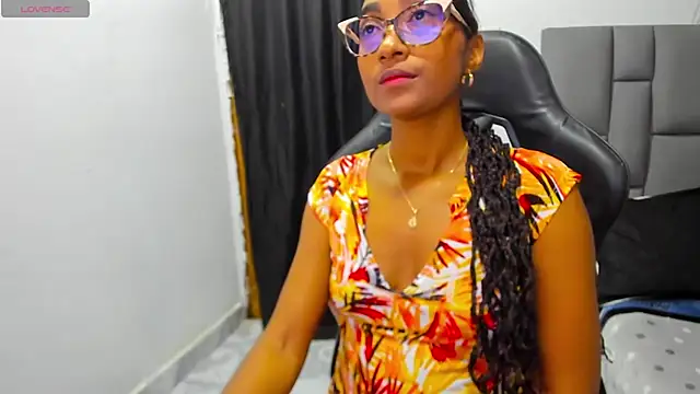 Snapshot of MurphyAngelina chatting on July 25, 4:21 am MurphyAngelina online show from July 25, 4:21 am