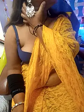 Snapshot of nisha_baby2 chatting on February 25, 4:24 am nisha baby2 online show from February 25, 4:24 am