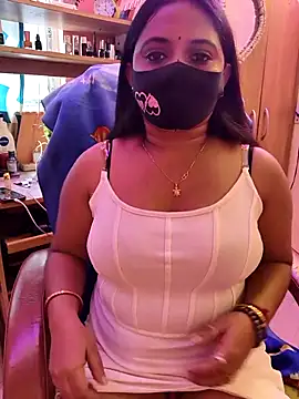 Snapshot of nisha_baby2 chatting on October 15, 6:46 am nisha baby2 online show from October 15, 6:46 am