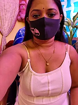 Snapshot of nisha_baby2 chatting on November 19, 4:01 am nisha baby2 online show from November 19, 4:01 am