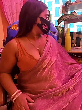 Snapshot of nisha_baby2 chatting on December 5, 8:12 am nisha baby2 online show from December 5, 8:12 am