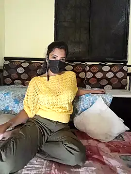 Snapshot of Nitya-Mahesh chatting on December 4, 6:06 pm Nitya-Mahesh online show from December 4, 6:06 pm