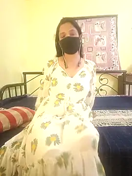 Snapshot of Nitya-Mahesh chatting on March 5, 11:17 am Nitya-Mahesh online show from March 5, 11:17 am