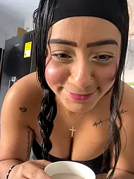 Gema-lexy online show from December 14, 2:55 pm