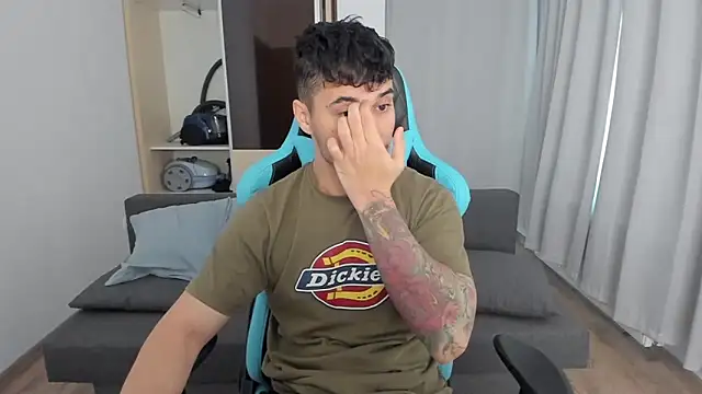 MatMalonne online show from December 21, 7:26 am