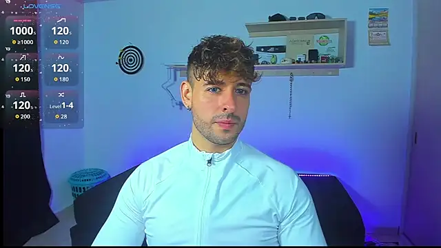 Snapshot of Ares_blue chatting on May 20, 11:27 am Ares blue online show from May 20, 11:27 am