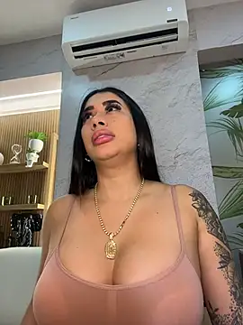 kiim taaylor online show from November 26, 7:15 pm