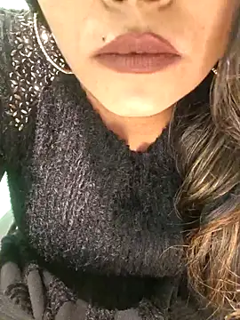 N-Natasha online show from February 6, 7:18 pm