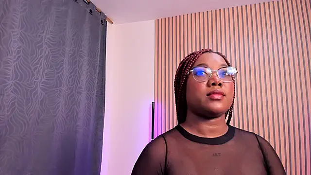 Snapshot of Sali_g chatting on February 21, 11:10 pm Sali g online show from February 21, 11:10 pm