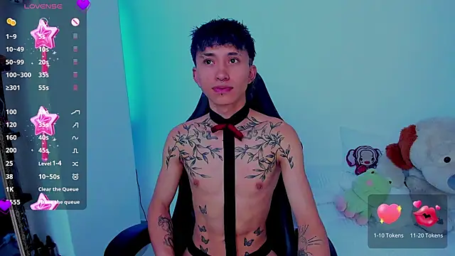 Snapshot of juniior_2311_ chatting on November 8, 2:50 pm juniior 2311 online show from November 8, 2:50 pm