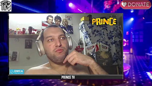 Snapshot of BISEXGOOD777 chatting on May 19, 6:25 pm BISEXGOOD777 online show from May 19, 6:25 pm
