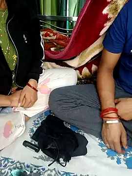 Snapshot of MUMTAJ-1 chatting on January 8, 2:25 am MUMTAJ-1 online show from January 8, 2:25 am