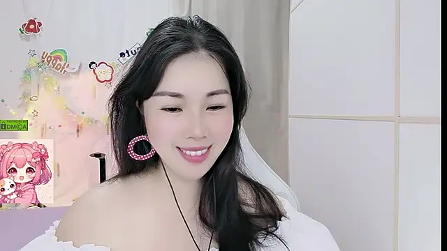 HK angelchloe online show from June 27, 1:10 am