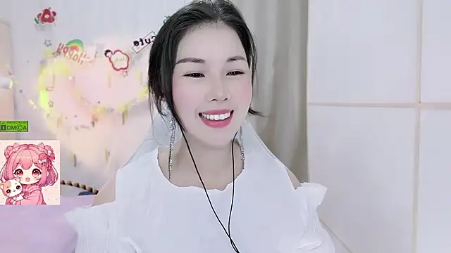 HK angelchloe online show from August 4, 1:42 am