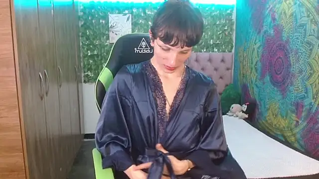 BurningVenus12 online show from March 17, 10:35 pm