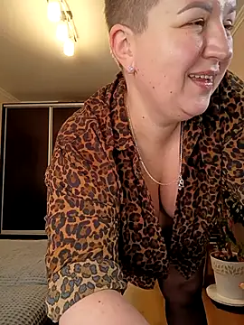 Snapshot of Annet1912 chatting on April 8, 8:47 am Annet1912 online show from April 8, 8:47 am