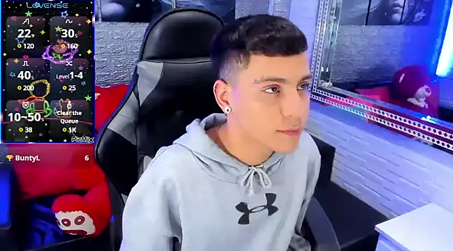 salvadorgomezx online show from December 9, 7:50 am