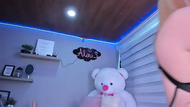 Alexasmith06 online show from January 7, 7:06 pm