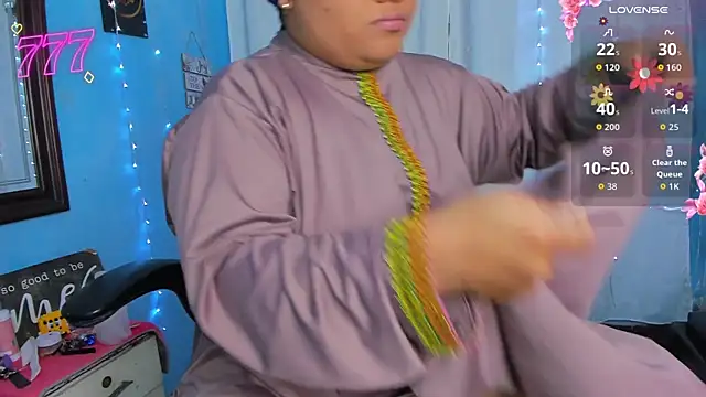Snapshot of Falak-Yasin chatting on July 22, 12:19 pm Falak-Yasin online show from July 22, 12:19 pm