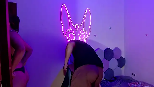 Snapshot of Horny_tgn chatting on February 3, 12:25 am Horny tgn online show from February 3, 12:25 am