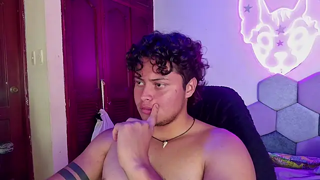 Snapshot of Horny_tgn chatting on March 2, 9:11 pm Horny tgn online show from March 2, 9:11 pm