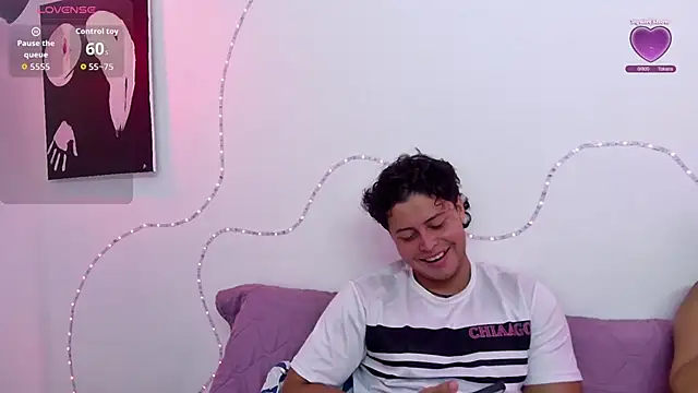 Snapshot of Horny_tgn chatting on October 7, 12:02 pm Horny tgn online show from October 7, 12:02 pm