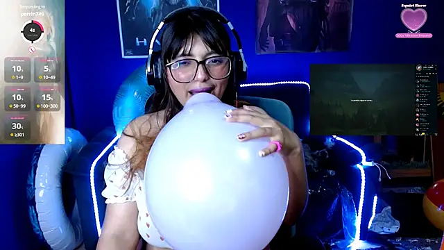 Snapshot of X_CHERRY_XX chatting on January 13, 5:12 am X CHERRY XX online show from January 13, 5:12 am