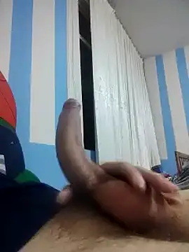 Snapshot of Oscar_898 chatting on March 7, 2:15 am Oscar 898 online show from March 7, 2:15 am