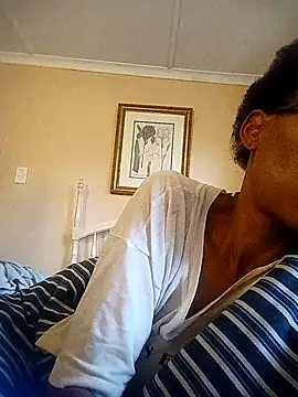 bustybillies online show from November 7, 4:45 am