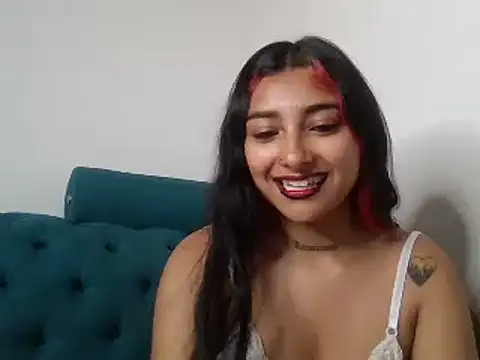 Snapshot of annibaby_88 chatting on December 13, 2:32 am annibaby 88 online show from December 13, 2:32 am